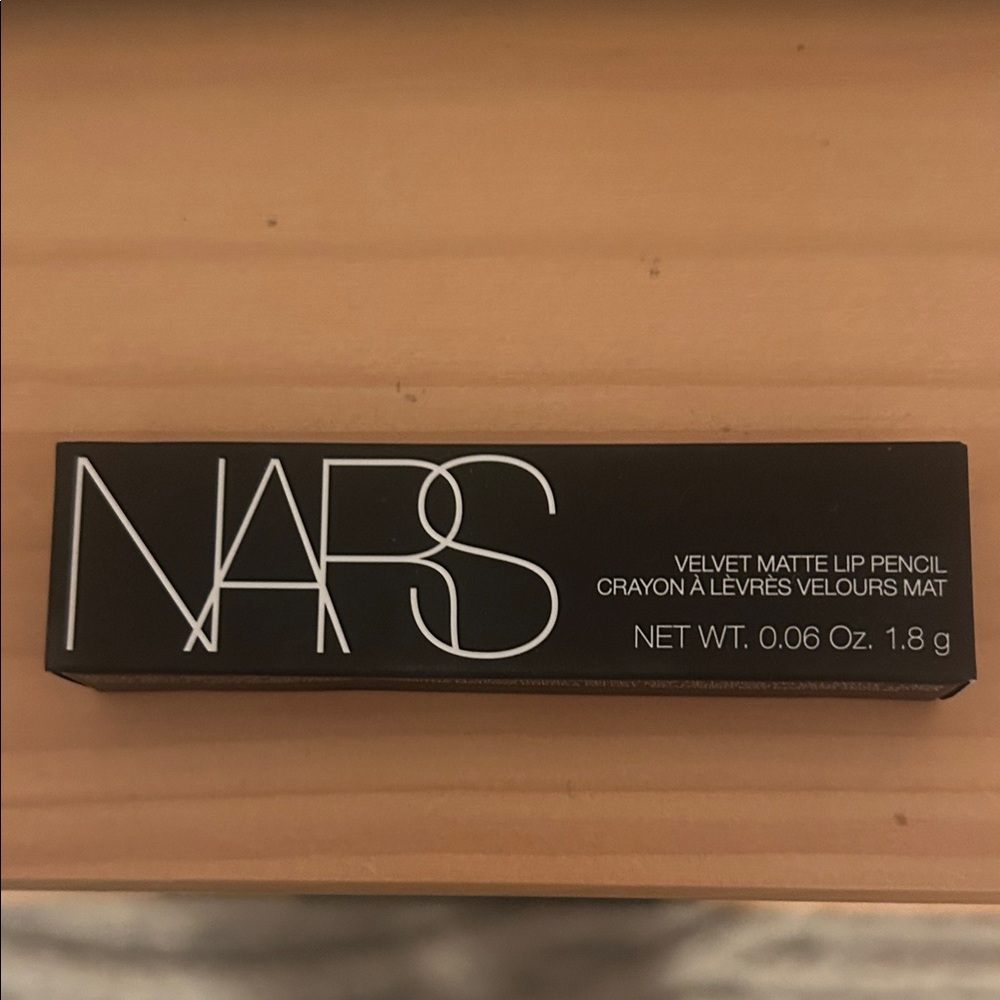 NARS Velvet Matte Lip Pencil